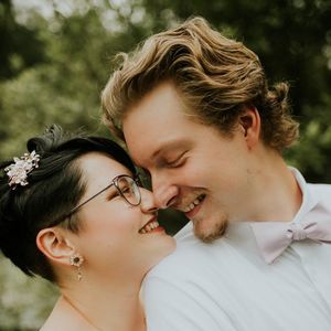 Meet your Posher, Caitlin